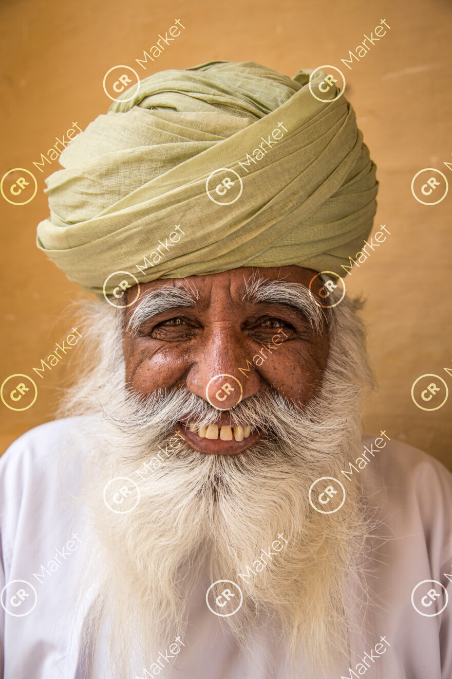 Color/ India portrait