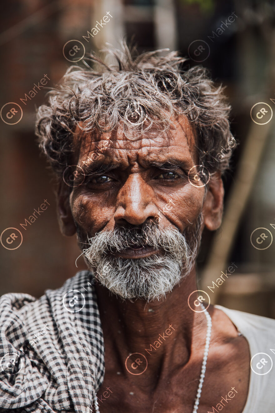 Color/ India portrait
